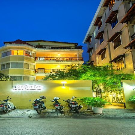 Jasmin Monument Hotel Phnom Penh Esterno foto